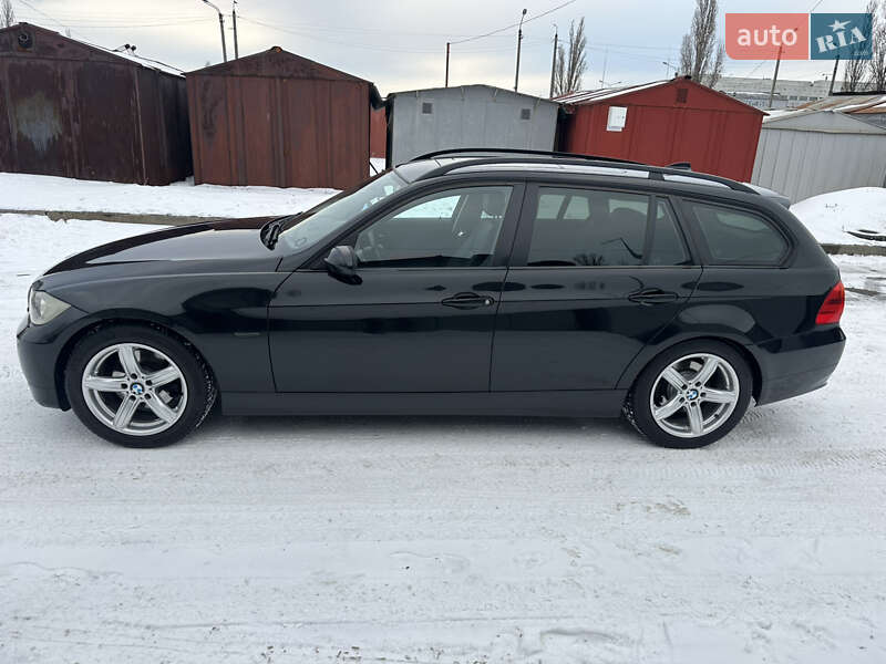 Универсал BMW 3 Series 2008 в Киеве