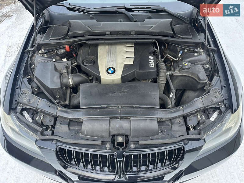 Универсал BMW 3 Series 2008 в Киеве