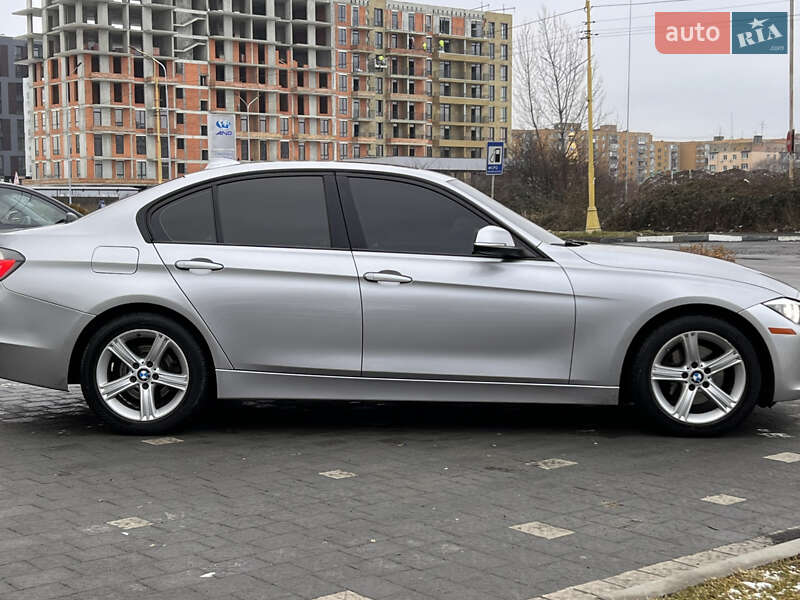 Седан BMW 3 Series 2013 в Ужгороде