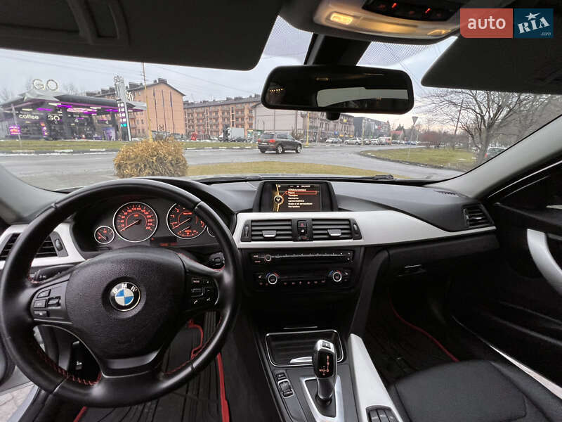 Седан BMW 3 Series 2013 в Ужгороде