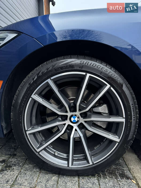 Седан BMW 3 Series 2021 в Киеве