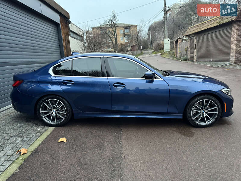 Седан BMW 3 Series 2021 в Киеве