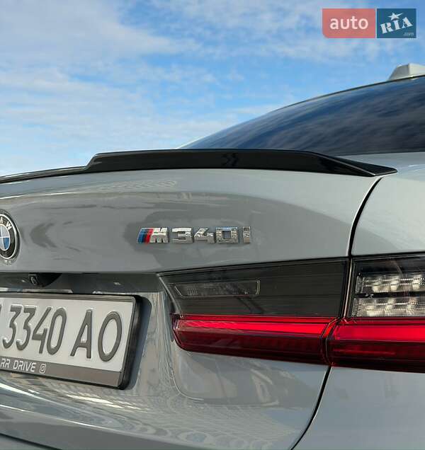 Седан BMW 3 Series 2022 в Одессе