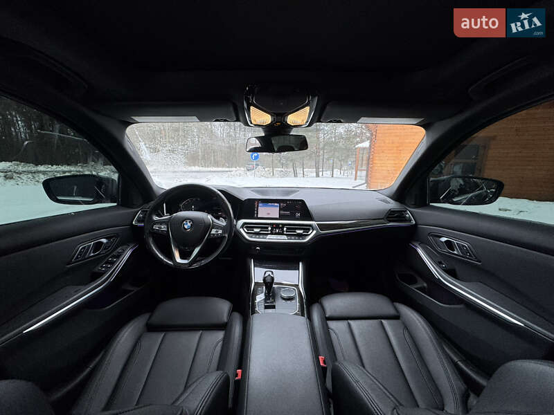 Седан BMW 3 Series 2021 в Луцке
