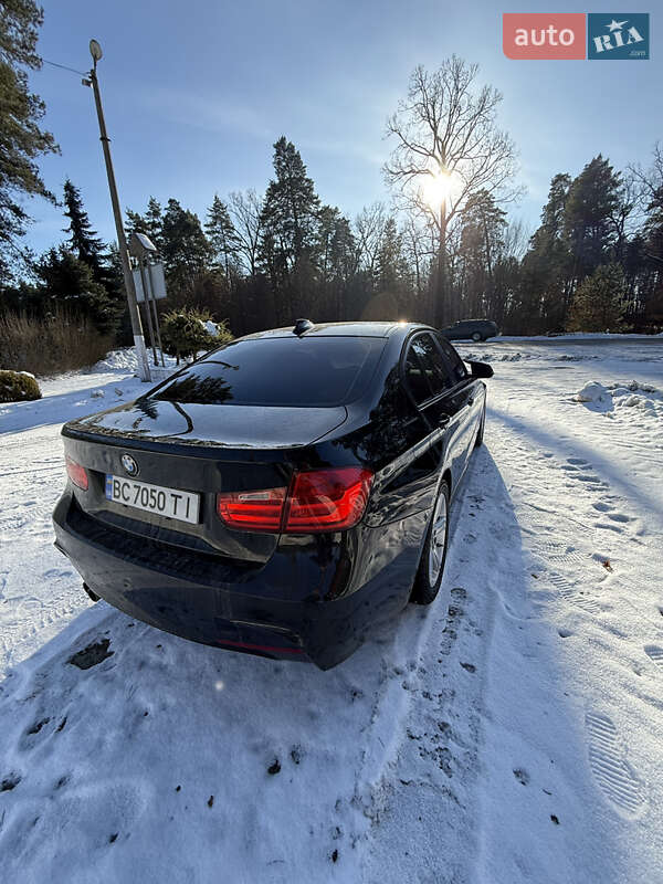 Седан BMW 3 Series 2015 в Шепетовке