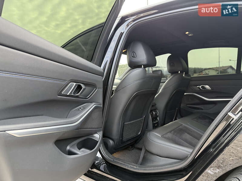 Седан BMW 3 Series 2022 в Днепре фото 23 Седан BMW 3 Series 2022 в Днепре
