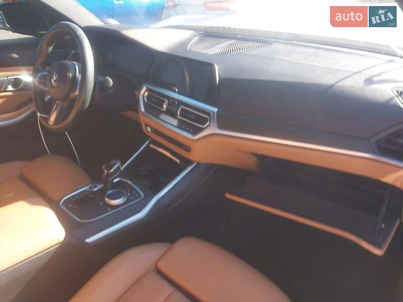 Седан BMW 3 Series 2020 в Киеве