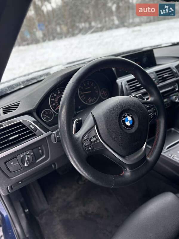 Седан BMW 3 Series 2018 в Киеве