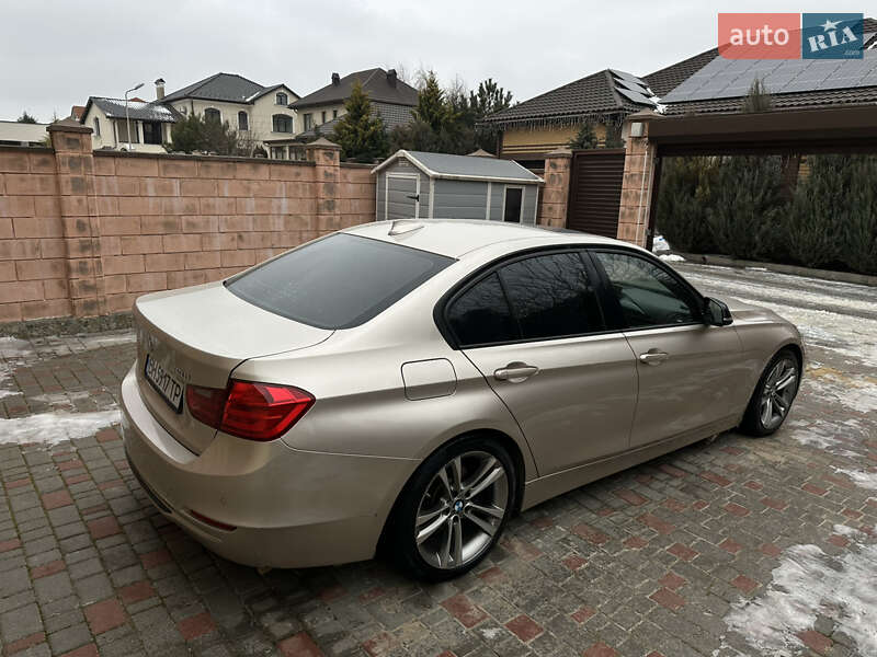 Седан BMW 3 Series 2013 в Одессе