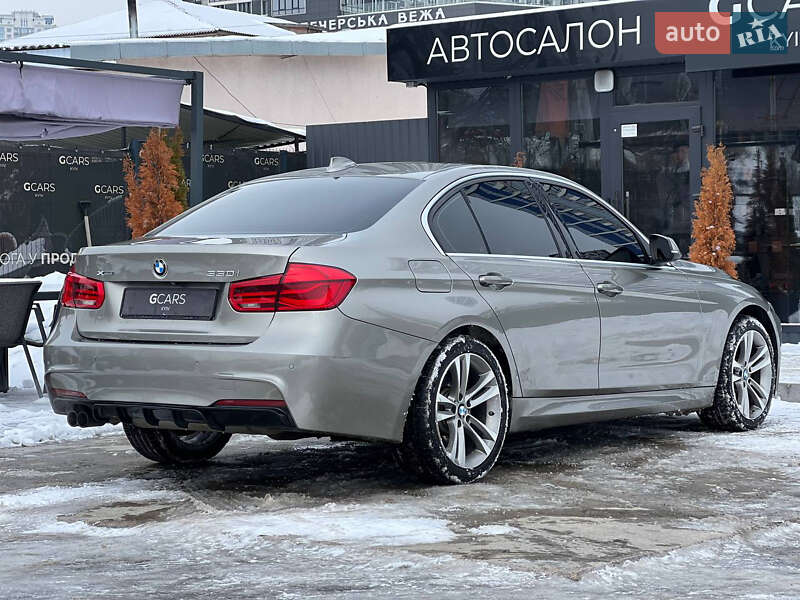 Седан BMW 3 Series 2017 в Киеве