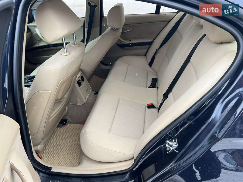 Седан BMW 3 Series 2006 в Виннице