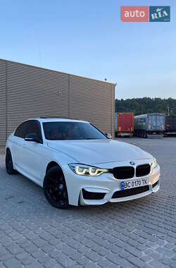 Седан BMW 3 Series 2015 в Львове