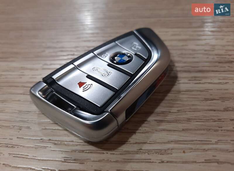 Седан BMW 3 Series 2021 в Києві