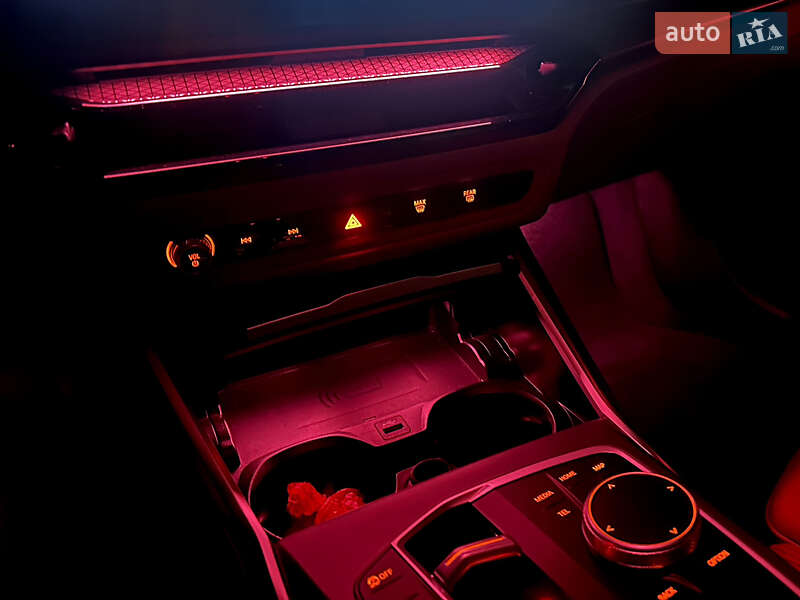 Седан BMW 3 Series 2024 в Одессе