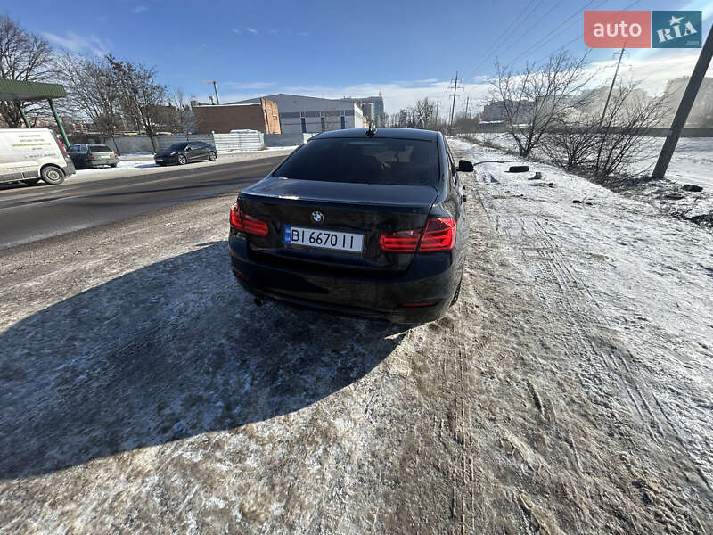 Седан BMW 3 Series 2015 в Полтаве