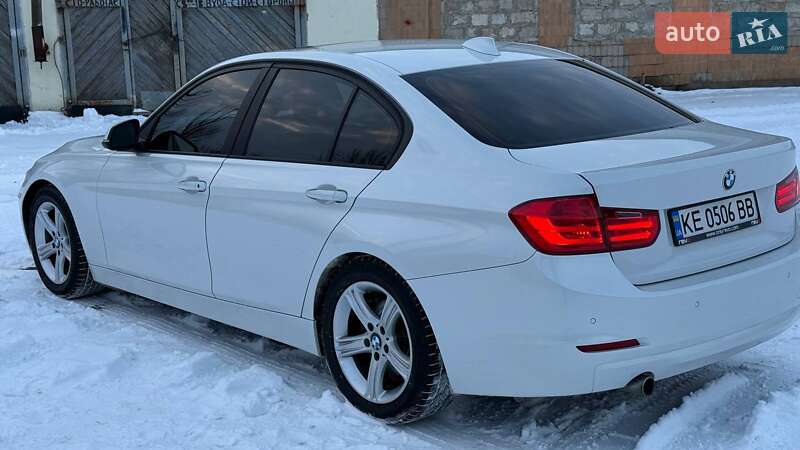 Седан BMW 3 Series 2013 в Киеве фото 6 Седан BMW 3 Series 2013 в Киеве