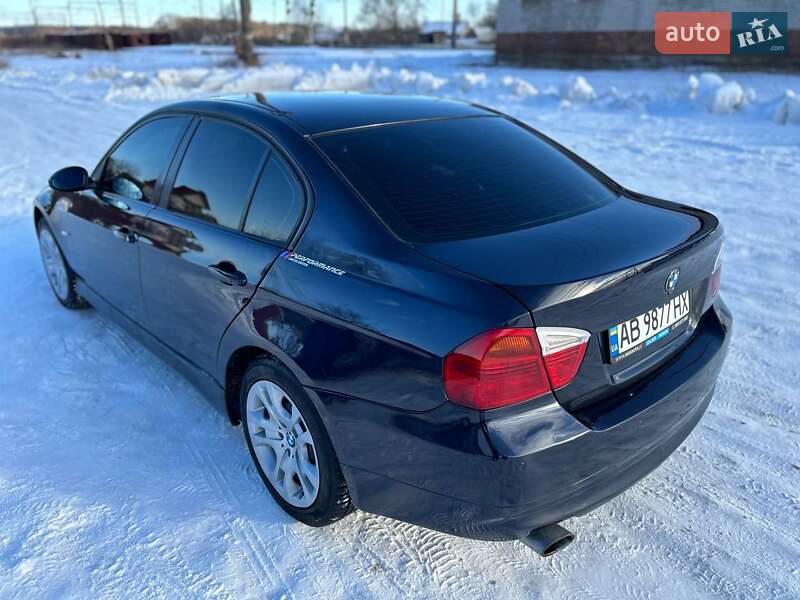 Седан BMW 3 Series 2008 в Мирополе