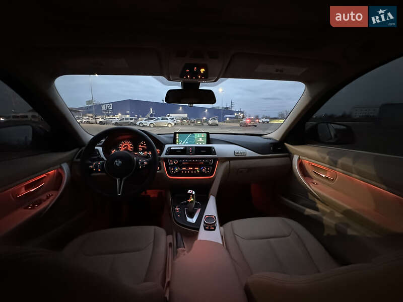 Седан BMW 3 Series 2016 в Полтаве