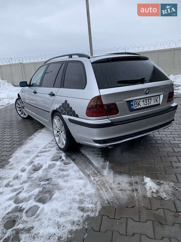 Универсал BMW 3 Series 2002 в Ровно