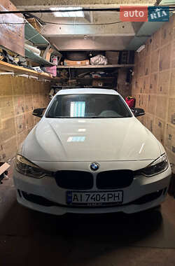 Седан BMW 3 Series 2015 в Борисполе