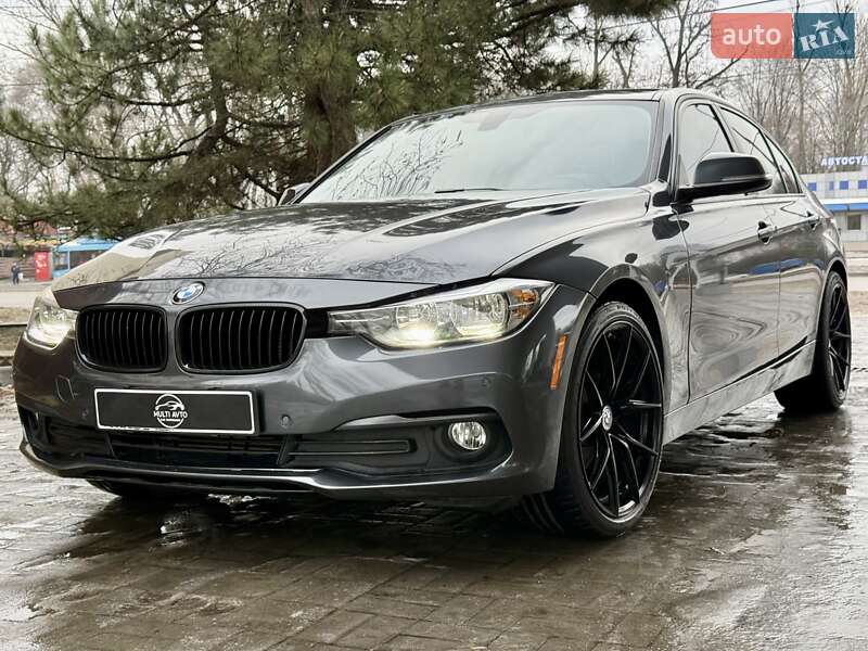 Седан BMW 3 Series 2016 в Днепре