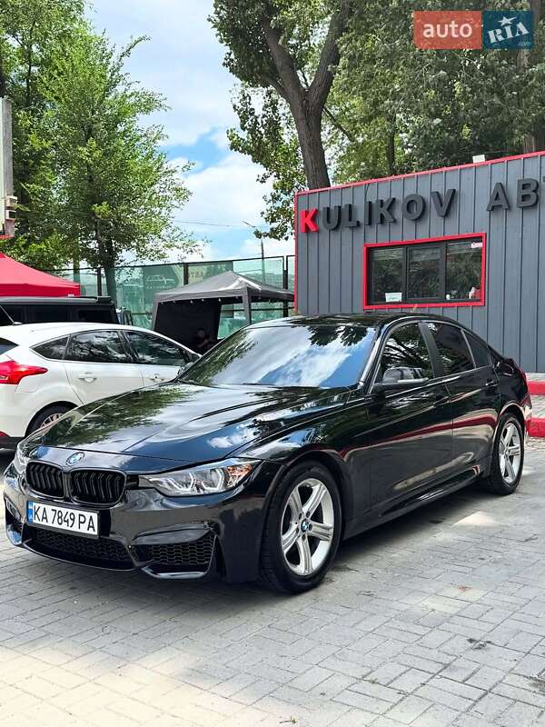 Седан BMW 3 Series 2013 в Львове