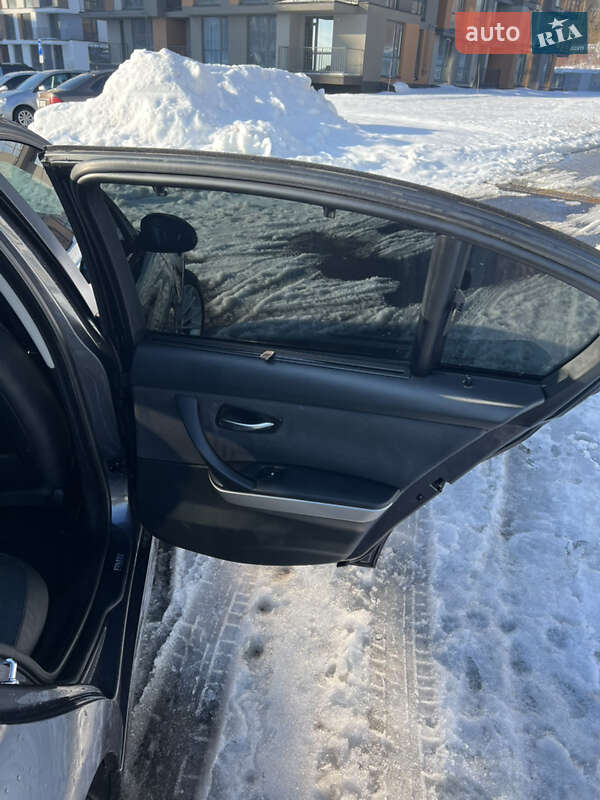 Седан BMW 3 Series 2006 в Тернополе фото 20 Седан BMW 3 Series 2006 в Тернополе