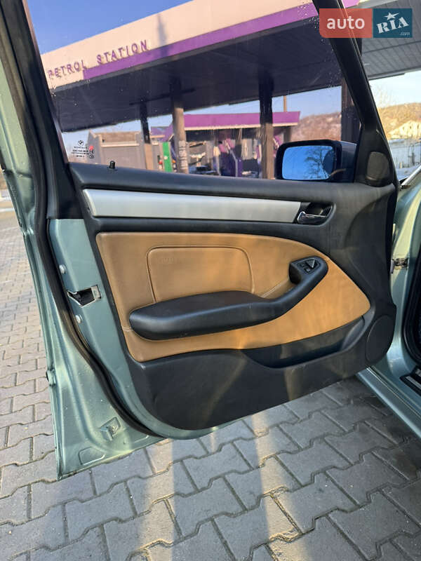Универсал BMW 3 Series 2004 в Черновцах фото 5 Универсал BMW 3 Series 2004 в Черновцах