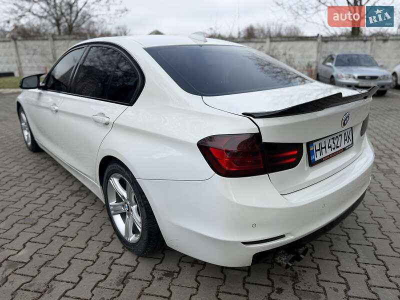 Седан BMW 3 Series 2013 в Одесі