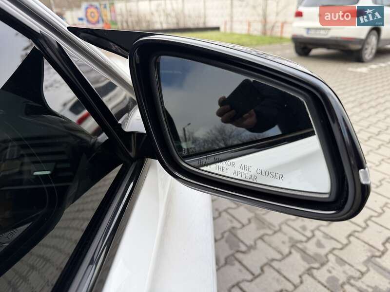 Седан BMW 3 Series 2013 в Одесі