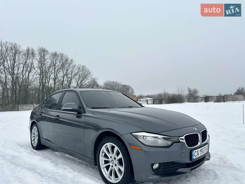 Седан BMW 3 Series 2014 в Умани