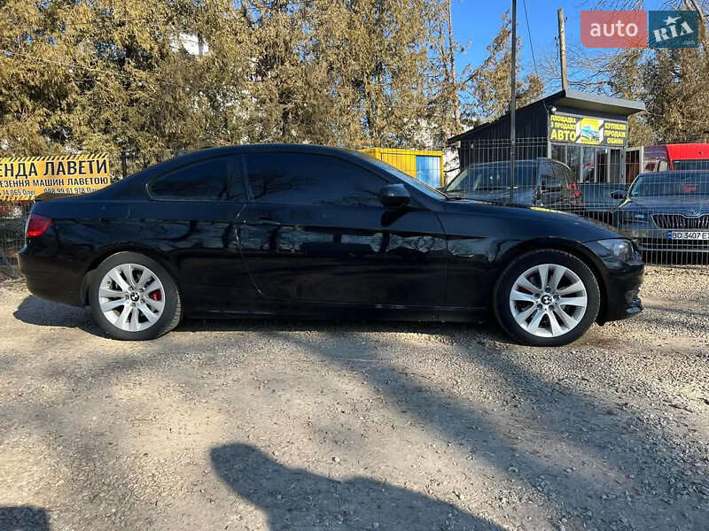 Купе BMW 3 Series 2011 в Киеве фото 3 Купе BMW 3 Series 2011 в Киеве
