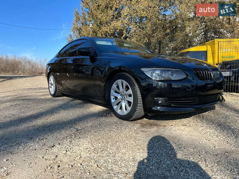 Купе BMW 3 Series 2011 в Киеве фото 2 Купе BMW 3 Series 2011 в Киеве