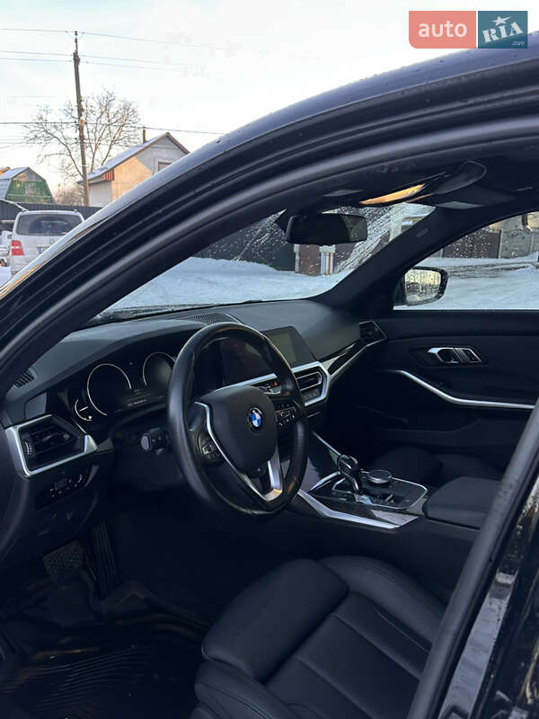 Седан BMW 3 Series 2021 в Виннице