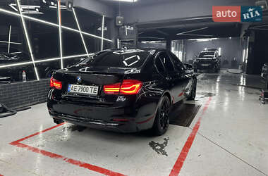 Седан BMW 3 Series 2016 в Дніпрі