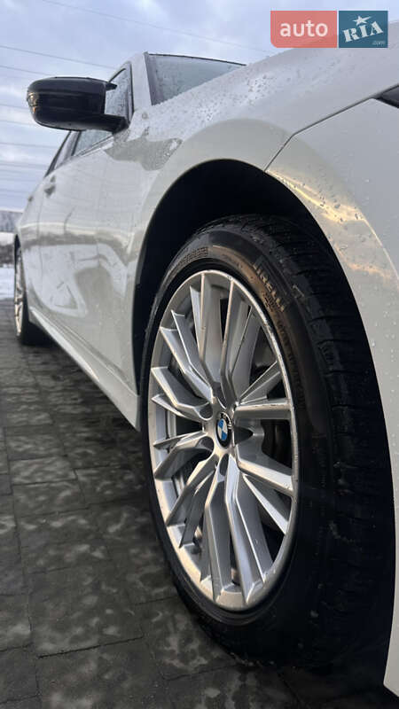 Седан BMW 3 Series 2023 в Львове фото 5 Седан BMW 3 Series 2023 в Львове