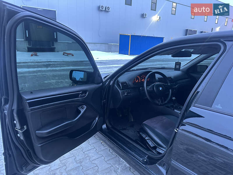 Седан BMW 3 Series 2003 в Львове