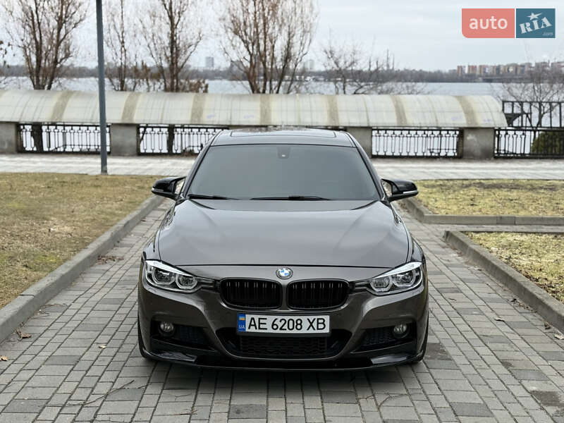 Седан BMW 3 Series 2014 в Днепре