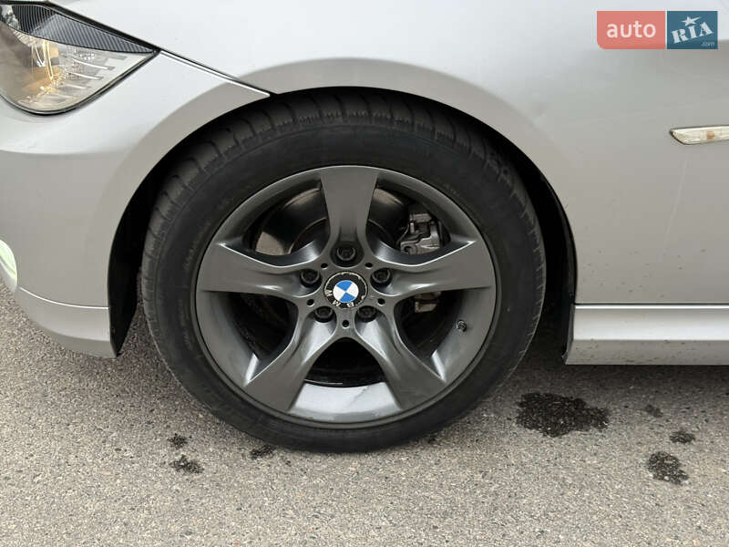 Седан BMW 3 Series 2010 в Днепре фото 18 Седан BMW 3 Series 2010 в Днепре