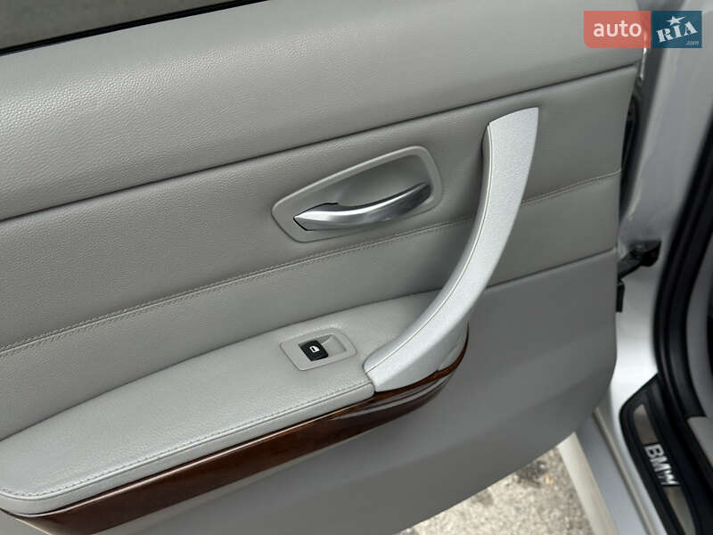 Седан BMW 3 Series 2010 в Днепре фото 55 Седан BMW 3 Series 2010 в Днепре