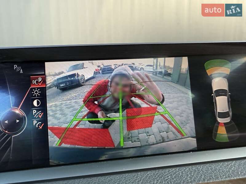 Седан BMW 3 Series 2015 в Львове