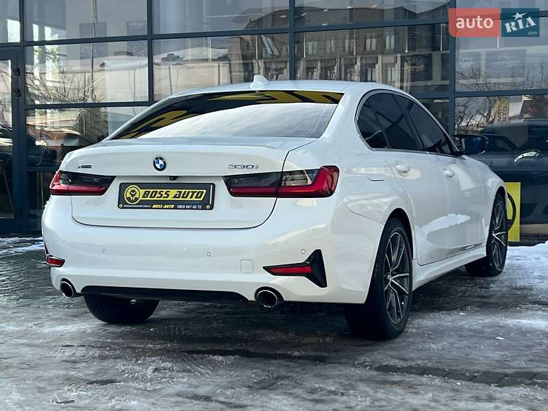 Седан BMW 3 Series 2019 в Ивано-Франковске