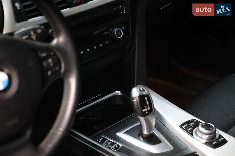Седан BMW 3 Series 2013 в Луцке фото 26 Седан BMW 3 Series 2013 в Луцке
