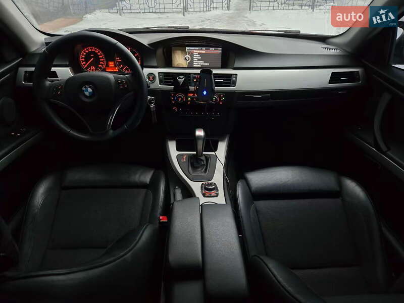 Купе BMW 3 Series 2012 в Киеве фото 20 Купе BMW 3 Series 2012 в Киеве