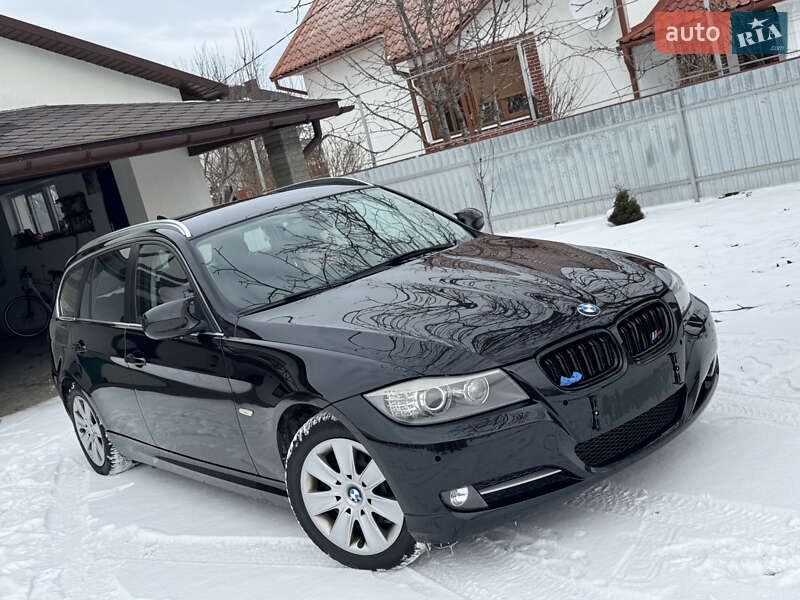 Универсал BMW 3 Series 2010 в Глыбокой