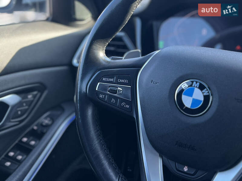 Седан BMW 3 Series 2019 в Киеве фото 27 Седан BMW 3 Series 2019 в Киеве