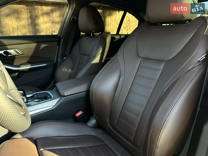 Седан BMW 3 Series 2022 в Киеве