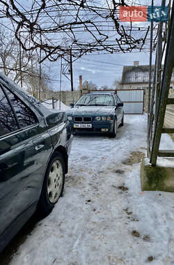 Універсал BMW 3 Series 1998 в Рівному