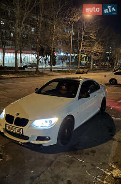 Купе BMW 3 Series 2010 в Одессе