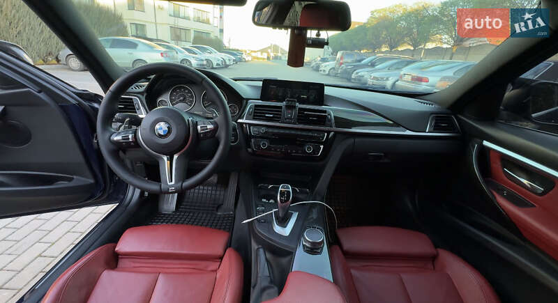 Седан BMW 3 Series 2017 в Луцке